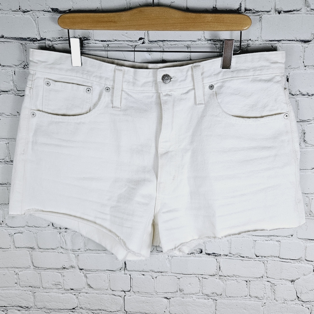 MADEWELL | relaxed denim raw hem jean shorts
